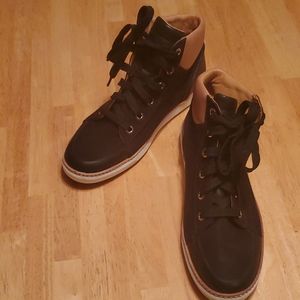 Sperry high top leather sneakers size 9.5M
